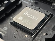 Procesor AMD Ryzen 9 3900XT, 12 x 3.8GHz, 64 MB, 3900X, OEM