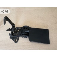 AUDI Q3 lock RYGIEL bonnets 8U0823480C