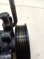 servo pump KIA CARENS II 2.0 CRDI