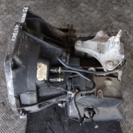 Getriebe FORD FIESTA 1.4 TDCI 2N1R7002EB