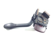 Bouton Indicateurs de direction VW GOLF III (1H1) 1.4 LK