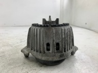 MERCEDES W212 3.0 CDI engine mount A2042405817