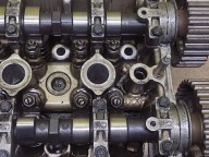 HONDA CRV e 2.0 TESTATA Motore P75-8