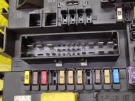 OPEL ASTRA H 1.7 D Module Boîte BSI 13220831HQ