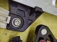 SUZUKI LIANA and window regulator right rear part 8343076F10