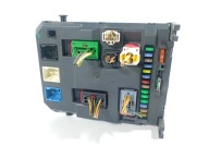 Module Module fusibles OE 9666952180 Citroen C3 II 2 09-13