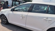door left front ICE WHITE VOLVO V60 and LIFT