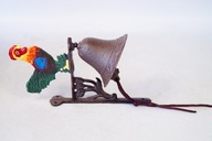 Dzwonek żeliwny z kogutem kogucik kolorowy