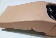 console tunnel central armrest cupholder Maserati GranTurismo 2008
