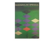 Przedszkolaki śpiewają piosenki na głos -