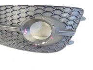 grid of a bumper front front right AUDI Q3 S-LINE 8U0807682D