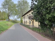 Magazyny i hale, 1360 m²