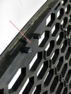 FIAT DOBLO II 13R grid central of a bumper front