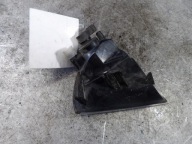 Toyota Avensis and indicator right