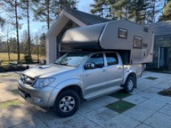 Kamper pickup camper kabina Toyota Hilux nadbudowa zabudowa