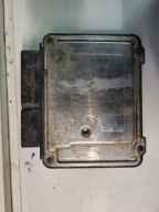 computer control unit of the engine OPEL VECTRA C 1.9 CDTI 55189631