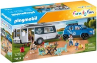 Playmobil Family Fun Samochód z przyczepą kempingową Zestaw Figurki Auto