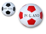 Futbal na nohu poľsko poľský reprezentácia hra hala ihrisko Lewandowski