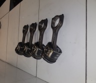 PEUGEOT 5008 1.6HDI Piston avec bielle