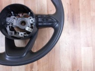 Toyota Yaris IV 2020+ lenkrad multifunkcyjna