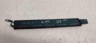 moulding below lampe left right Mercedes W124 kombi 269