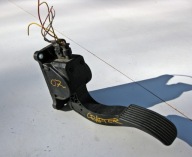 VW CRAFTER 07R accelerator pedal potentiometer 0280755023