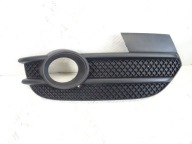 grid of a bumper front front right AUDI Q3 8U 8U0807682A