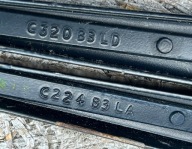 wiper arms front right + left NISSAN LEAF and ZE0 10- PARA