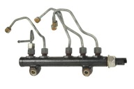Rampe injection CITROEN PEUGEOT 1.6 D 96852975