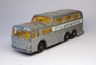 MATCHBOX RW #66 GREYHOUND BUS -- 1 9 6 6