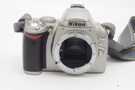Zrkadlovka Nikon D40 korpus