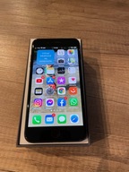 Smartfon Apple iPhone 8 Plus 3 GB / 64 GB szary