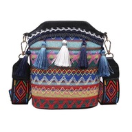 Hippie crossbody kabelky Ženy Taška cez rameno s výšivkou Taška v etnickom štýle Čierna