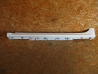 moulding threshold left TOYOTA YARIS IV