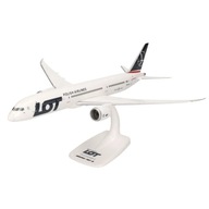 MODEL BOEING B787-9 PLL LET SP-LSA