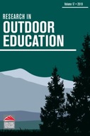 Research in Outdoor Education: Volume 17 Praca