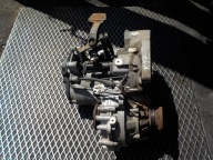 VOLKSWAGEN PASSAT B6 2.0 TDI ORG Getriebe KJF