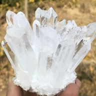 Biely kremeň Minerálny prírodný veľký 100g