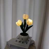 Kreatywna lampa tulipanowa
