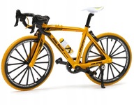 Model roweru rower Sport owy 1:10 metal żółty