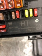 fuse box OPEL ASTRA J 13343763