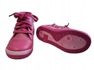 Dievčenské ľahké športové topánky adidas 25