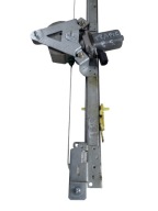 window regulator right front RENAULT TRAFIC II OPEL VIVARO and 7700311821