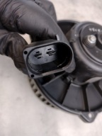 ventilátor tOPENÍ klími Audi A6 C5 2,8B 4B1820021