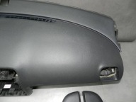 VW Eos dashboard cockpit airbags tension belts