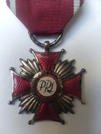 Srebrny Krzyż Zasługi.
