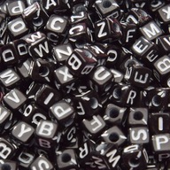 Korálky mini čierne a biele akrylové písmená 100ks