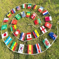 FLAGI GIRLANDA ŁAŃCUCH 32 FLAG KRAJÓW Z MISTRZOSTW ŚWIATA 2022 ROKU 30 CM