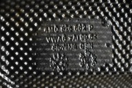 IDEALNA BLENDE ABDECKUNG TERMICZNA PORSCHE CAYENNE 9Y AUDI Q7 Q8 1