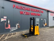 Paleciak elektryczny Hyster 2017 r 1400 kg 280 cm